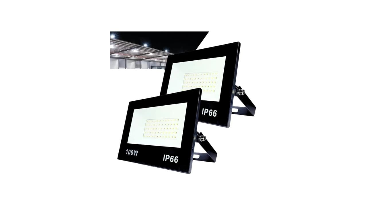 Melhor Refletor LED: 6 Modelos para Iluminar Fachadas e Jardins