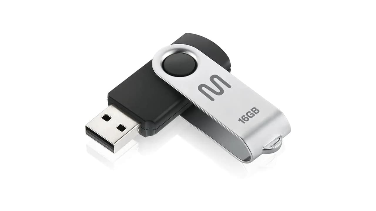 Qual a Melhor Marca de Pen Drive? 7 Modelos Testados em Velocidade e Durabilidade