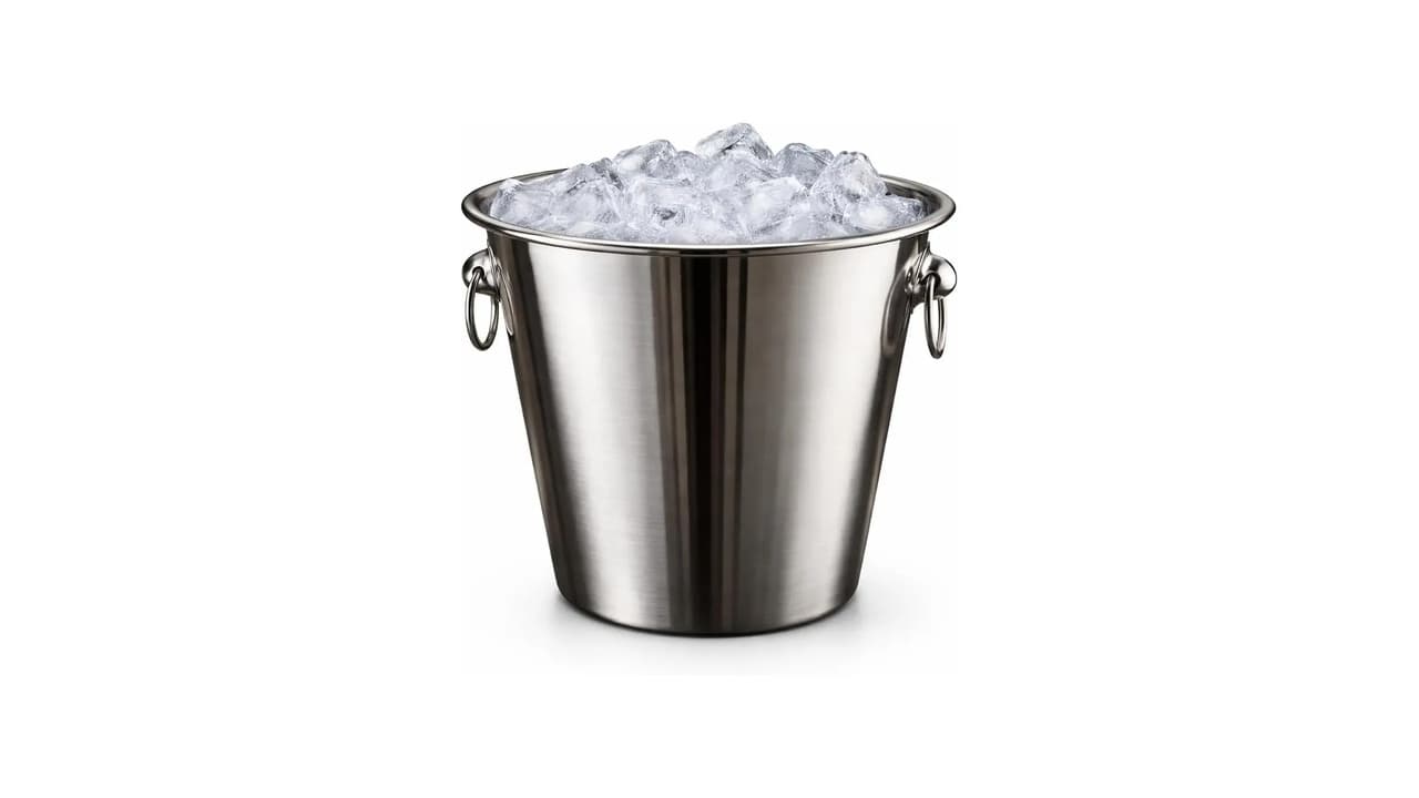 Qual o Melhor Balde de Gelo? 7 Modelos Testados para Festas e Drinks