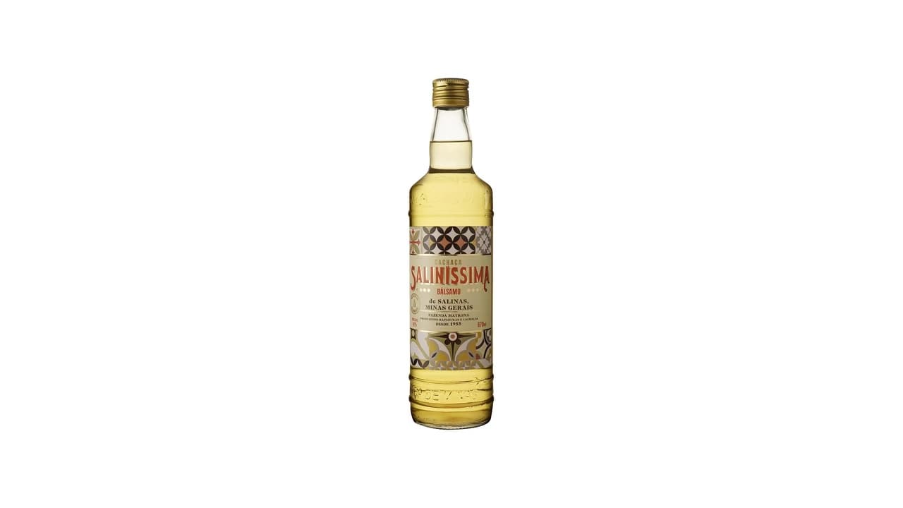 Qual a Melhor Cachaça? Top 7 Marcas Premium e de Qualidade